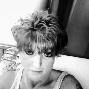 Meet your Posher, Vera